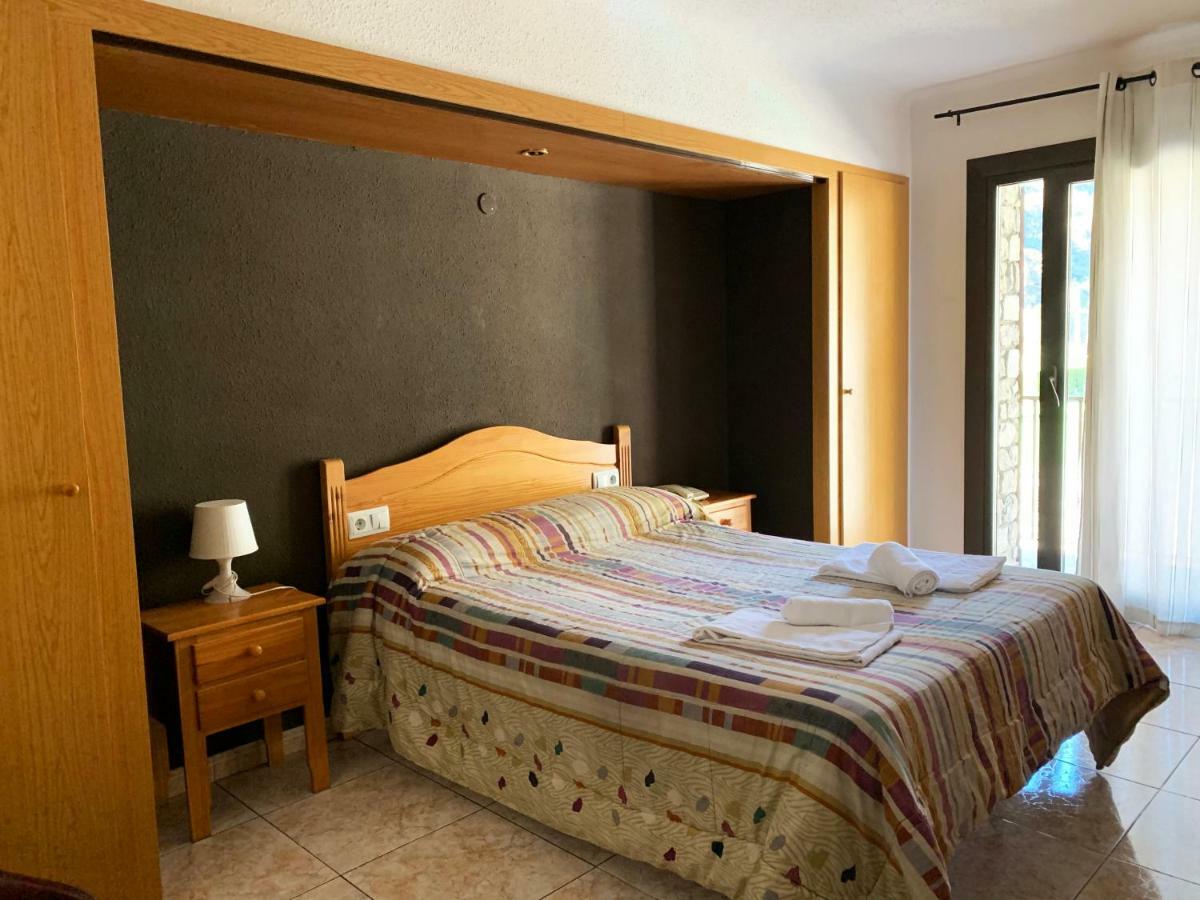 Hotel Barcelona Sant Julia de Loria Exterior foto